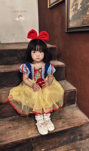 Ký Gửi Áo Bé Gái